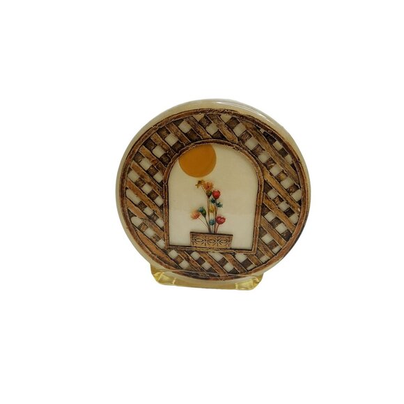 Vintage ColorFlo Round Lucite/Acrylic Napkin Holder with Dried Flowers - Picture 1 of 4
